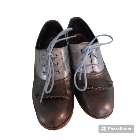 Wolverine by Samantha Pleet Nesbit Kiltie Leather Oxford 7.5 B 1000 Mile Shoes - Picture 11 of 13